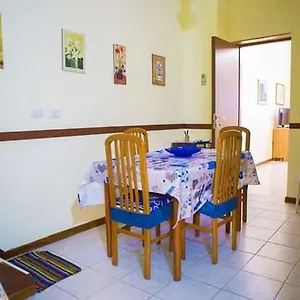 la-casa-di-salvo-catania.sicilyhotelsitaly.net/